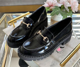 Mocasín 826 negro charol