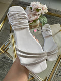 Sandalia 106 blanco/brillo