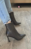Botin Unity-08 negro
