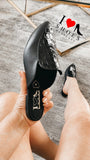 Mules 1000 negro charol cabra